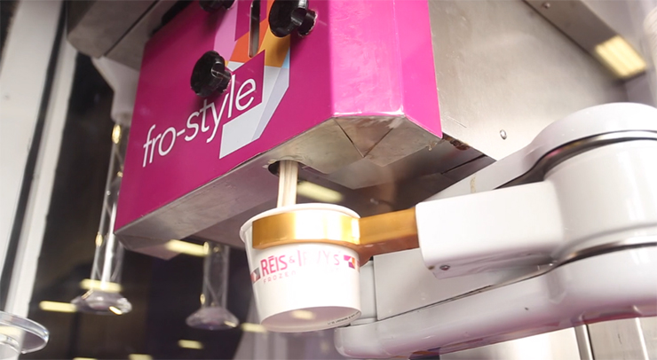 Йогуртовый роботизированный киоск
