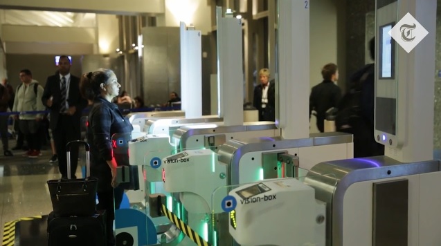 easyJet тестирует систему биометрической посадки на рейс 
