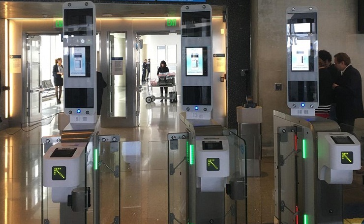 Международный аэропорт Орландо внедрил биометрическую технологию распознавания пассажиров