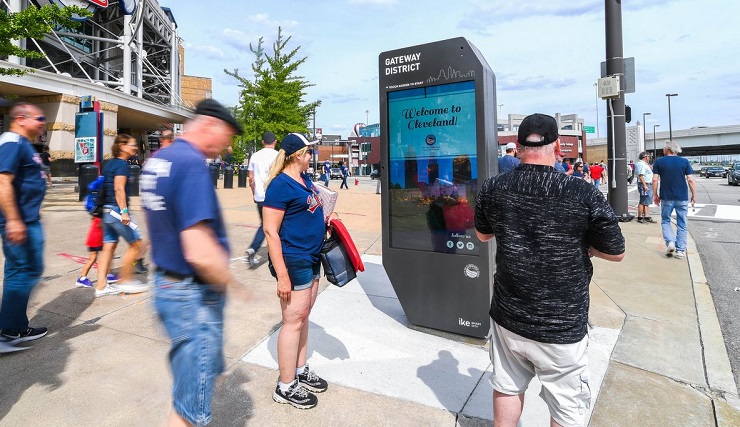 Интерактивные киоски IKE Smart City начали устанавливать в Кливленде