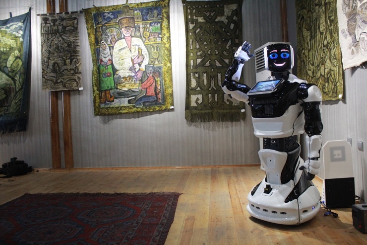 В Дагестане появился первый на Кавказе робот Promobot