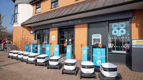Co-op увеличивает парк роботов-курьеров в Великобритании