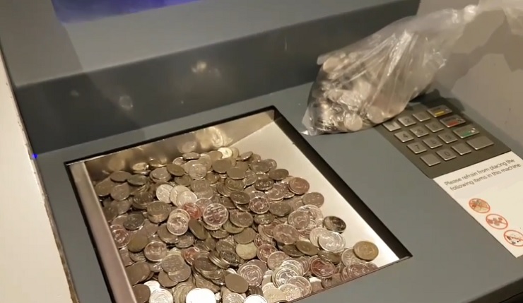 ЦБ РФ установит автоматы по приему монет 