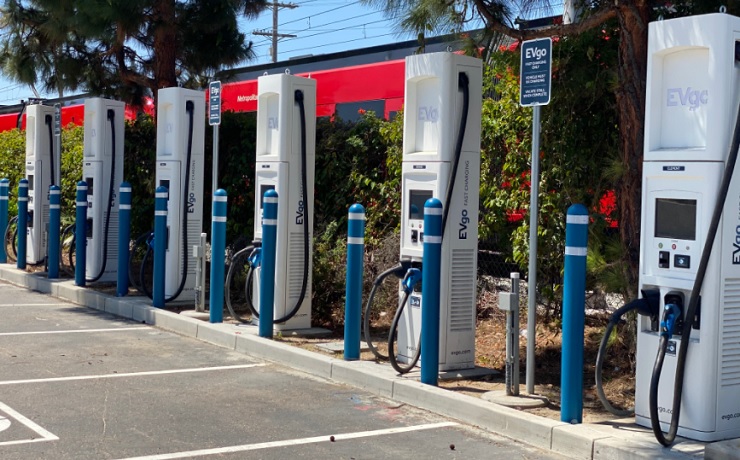 Сеть зарядных станций для электромобилей EVgo меняет ценовую политику 
