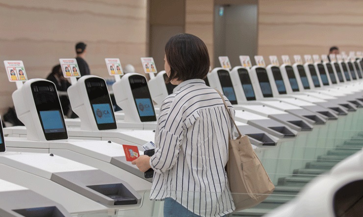 Аэропорт Чанги повышает автоматизацию на фоне роста пассажиропотока
