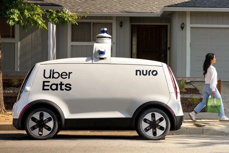 Uber и Nuro заключили 10-летний контракт на доставку еды роботами