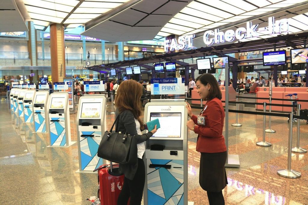 В сингапурском аэропорту «Чанги» установили 24 киоска регистрации пассажиров