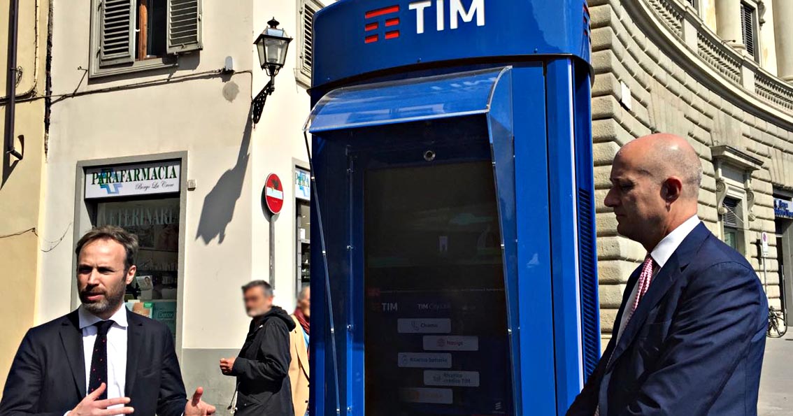 В Итальянской Флоренции установили городской информационный терминал TIM CITY LINK