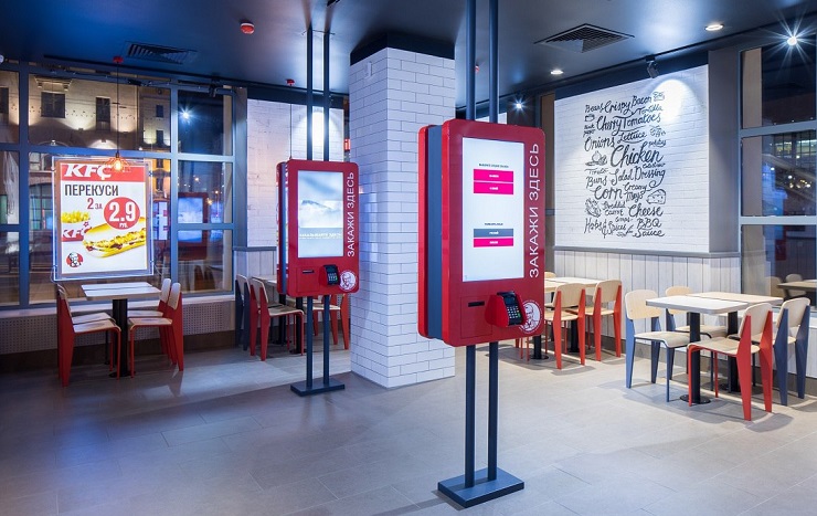 В Минске открылся первый флагманский ресторан KFC с киосками самообслуживания