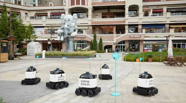 Роботы курьеры Dilly Drive в Южной Корее