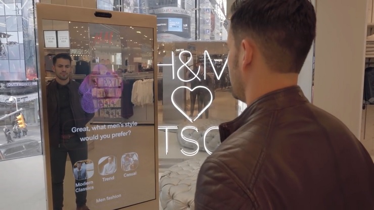 H&M тестирует интерактивные зеркала с системами распознавания голоса и лиц пользователей 