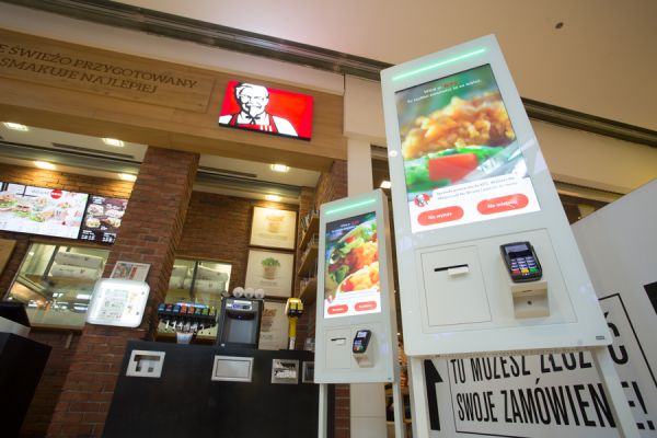 В европейских ресторанах KFC устанавливают терминалы самообслуживания