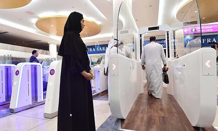 В аэропорту Дубая внедрили биометрический смарт туннель паспортного контроля
