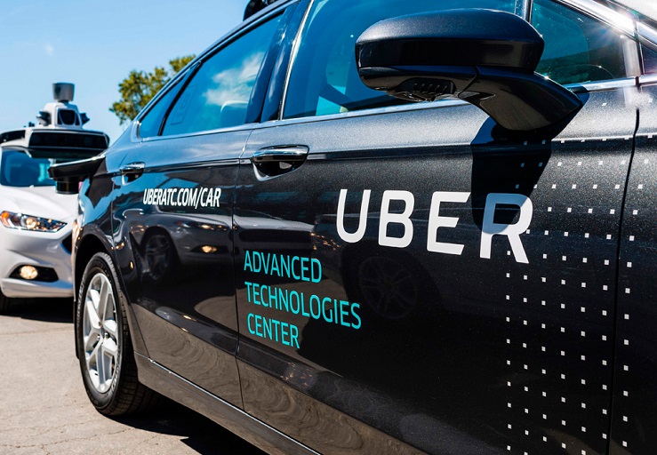 Беспилотный транспорт Uber доставит потребителей к ритейлерам 