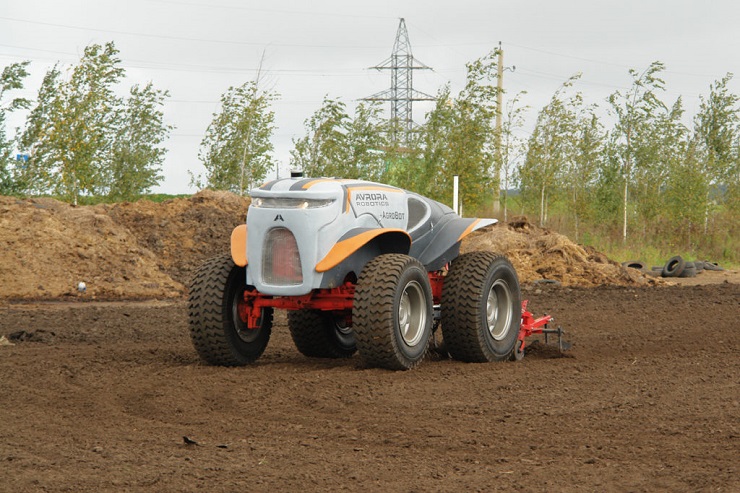 В России появится первый роботизированный комплекс сельхозтехники