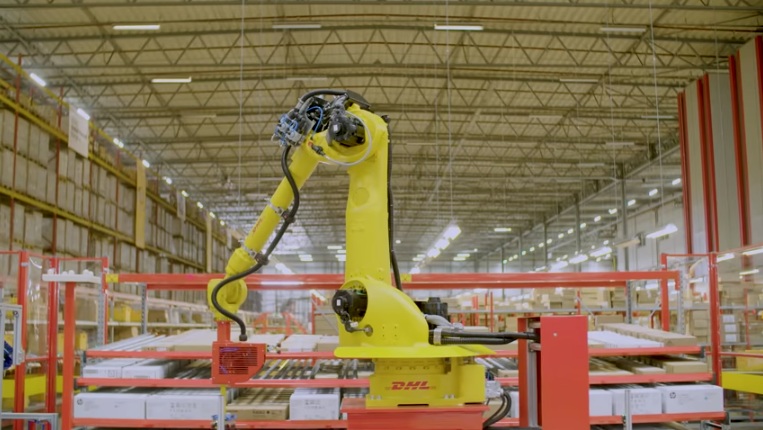 DHL делает первые шаги к роботизации своих складов