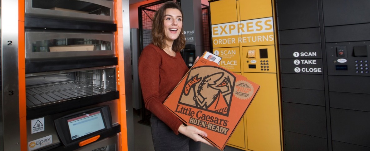 Пиццерии Little Caesar используют пиццематы для автоматизированной выдачи заказов 