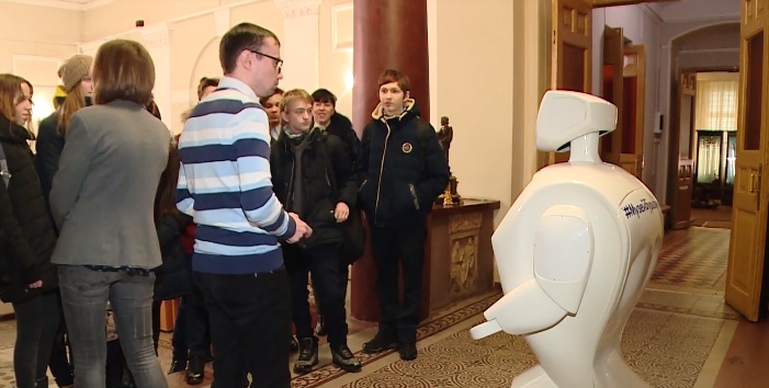 Краеведческий музей им. Д.Г.Бурылина в Иваново принял на работу робота-гида