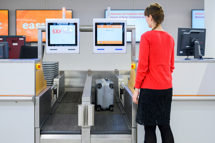 Аэропорт Берлин-Шёнефельд запустил автоматизированную систему регистрации багажа
