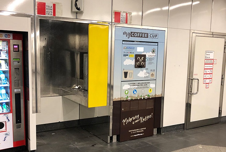 В Вене появились автоматы по приему использованных кофейных стаканчиков