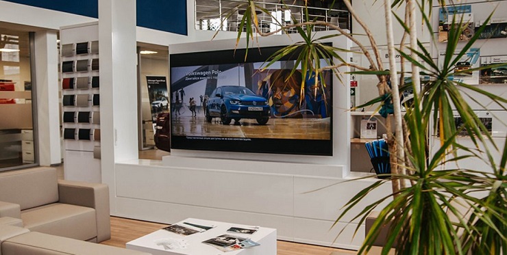 В Саратове открылся дилерский центр Volkswagen в формате Digital Showroom