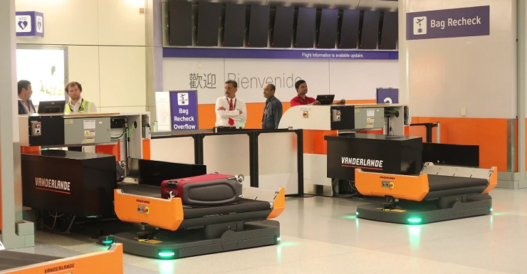 Аэропорт Далласа внедрил мобильных багажных роботов