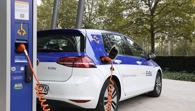 В Европе к 2020 году запустят сеть из 100 000 зарядных станций для электромобилей 