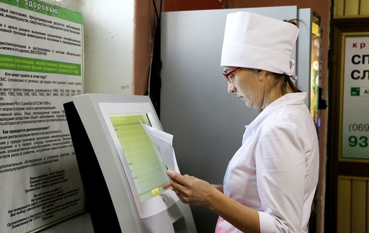 Записаться к врачу в Севастополе можно в 27 дополнительных инфоматах 