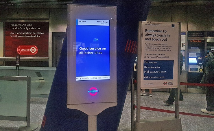 Лондонский метрополитен обновляет интерфейс digital signage киосков