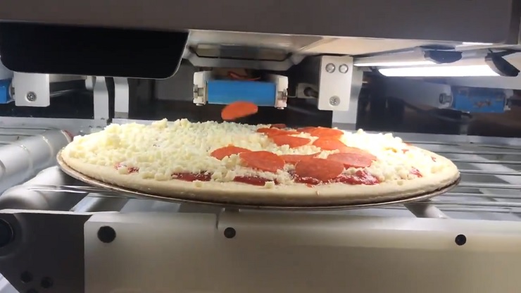 Стартап Picnic представил робота для приготовления пиццы