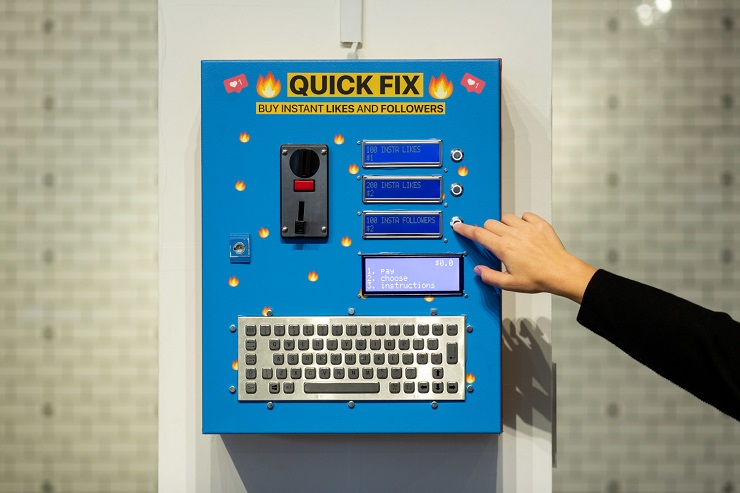Автомат Quick Fix стал экспонатом выставки The Glass Room 