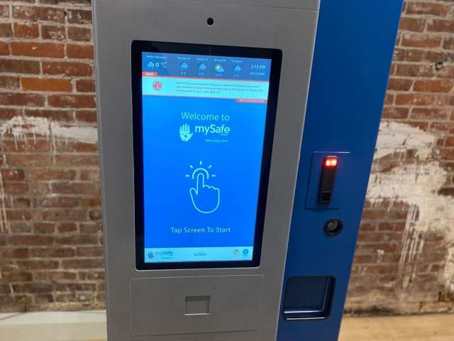 В Ванкувере установили биометрический вендинг автомат с опиоидами