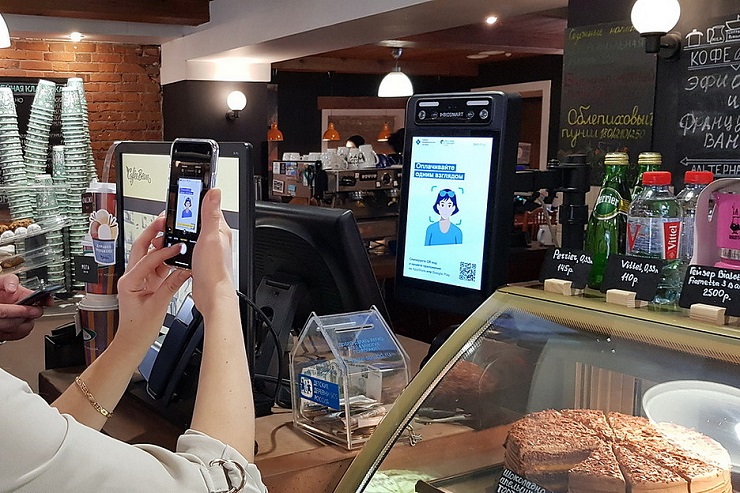 В сети кофеен CoffeeBean запустили оплату по биометрии