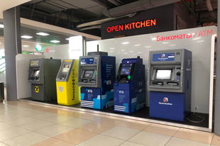 В терминале «Аэроэкспресс» в Шереметьево появилась единая зона банкоматов