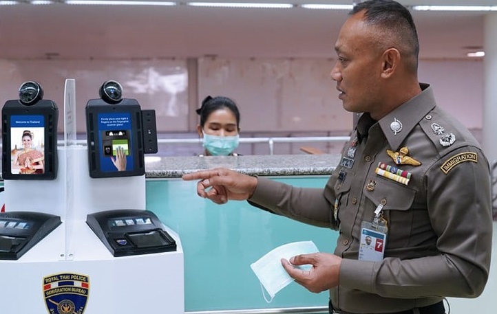 Таиланд тестирует биометрические пограничные сканеры с системой обнаружения коронавируса 