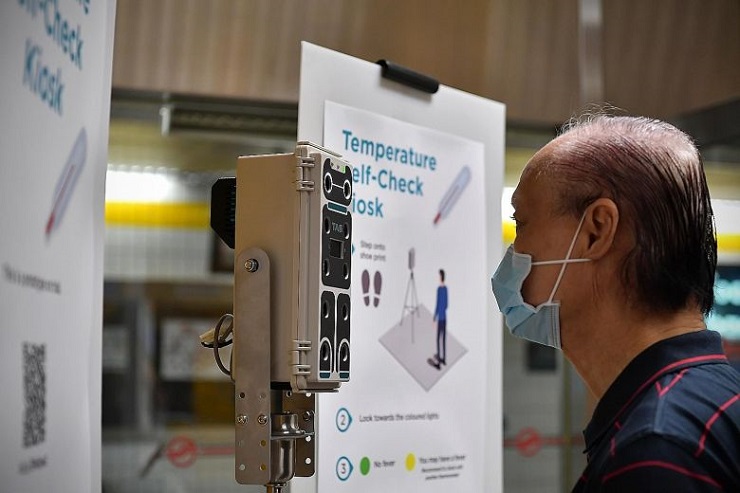 Сингапурский метрополитен тестирует киоски для выявления коронавируса 