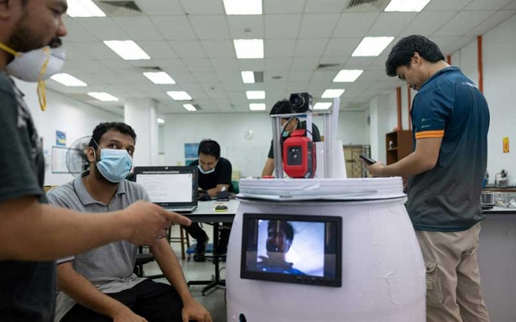 В Малайзии тестируют медицинского робота Medibot