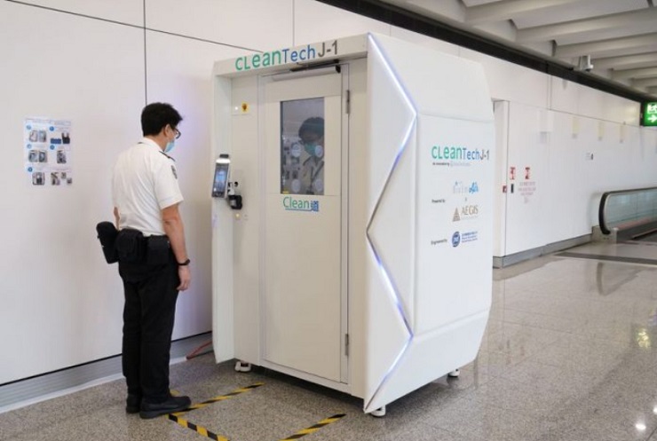 Аэропорт Гонконга применяет передовые автоматизированные технологии дезинфекции