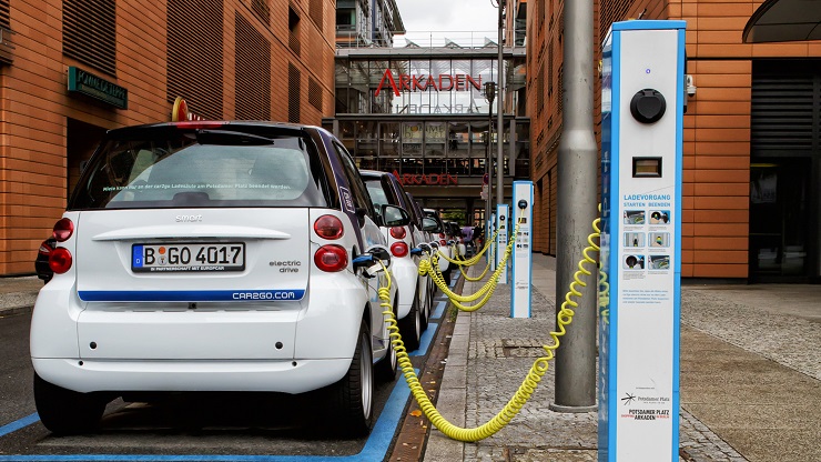 Германия выделит 2,5 млрд евро на развитие инфраструктуры для электромобилей