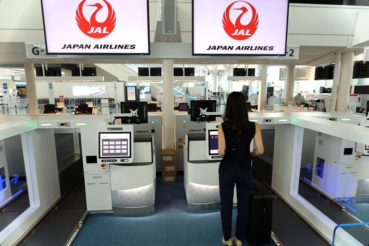Токийский аэропорт Ханэда внедрил 68 bag drop киосков самообслуживания 