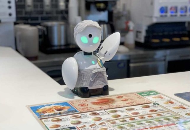MOS Burger тестирует роботов для удаленной работы