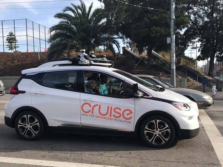 Cruise получил разрешение на беспилотные перевозки в Сан-Франциско