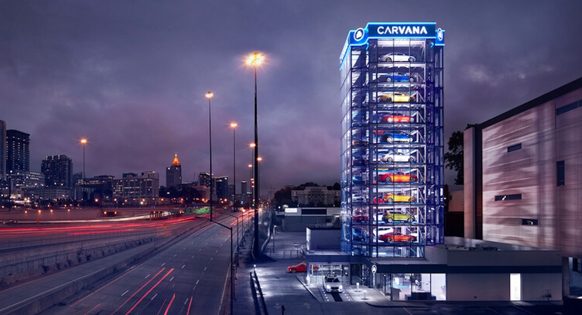 Carvana представила 12-этажный вендинг автомат по продаже машин