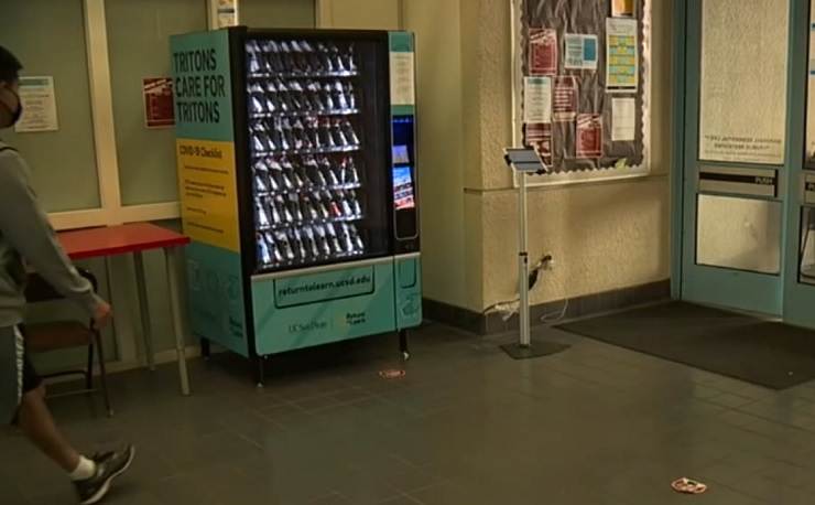 Вендинг автоматы с тестами на COVID-19 установят в Международном аэропорту Окленда 