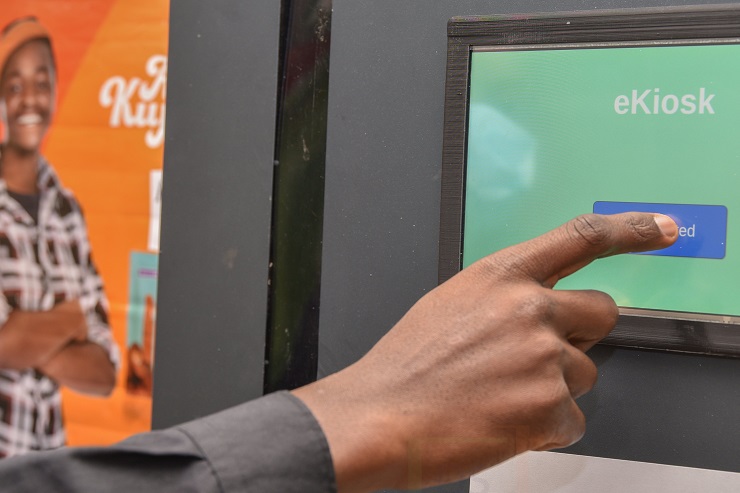 Вендинг автомат с тестами на ВИЧ установил кенийский ритейлер Naivas
