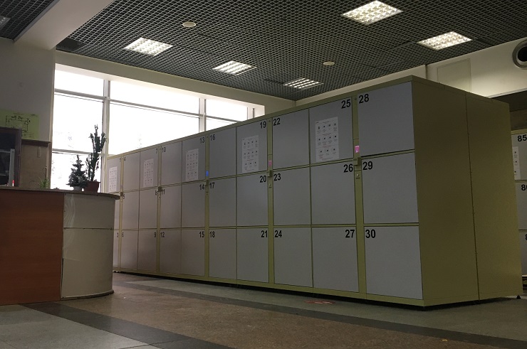 LockerBox установил на ж/д вокзале Барнаула автоматизированные камеры хранения нового образца