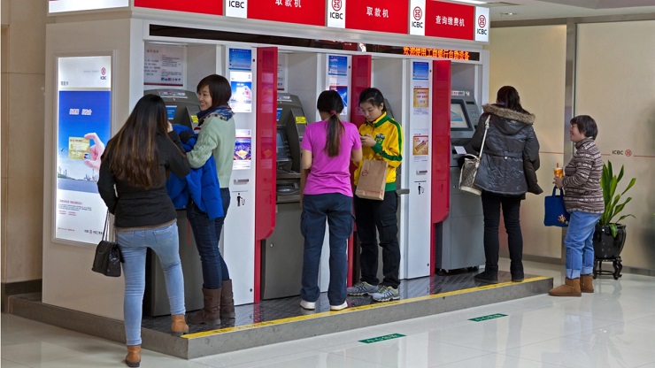 В Пекине более 3000 банкоматов предлагают обналичивание цифрового юаня