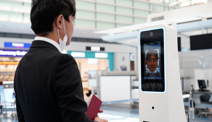 Биометрическое обслуживание пассажиров запустили в аэропорту Ханэда
