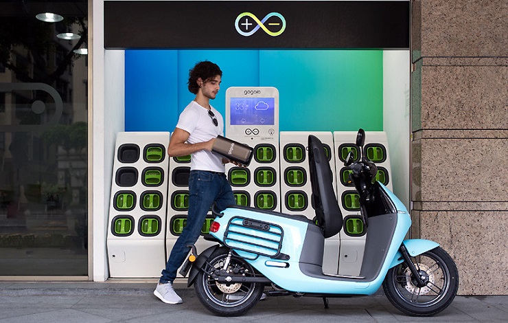 Gogoro запускает киоски по замене батарей электроскутеров в Китае
