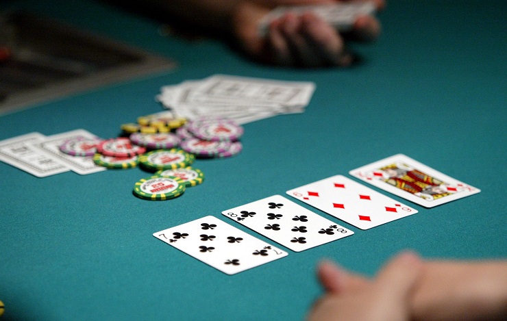 Список всех комбинаций по старшинству в покере Техасский Холдем